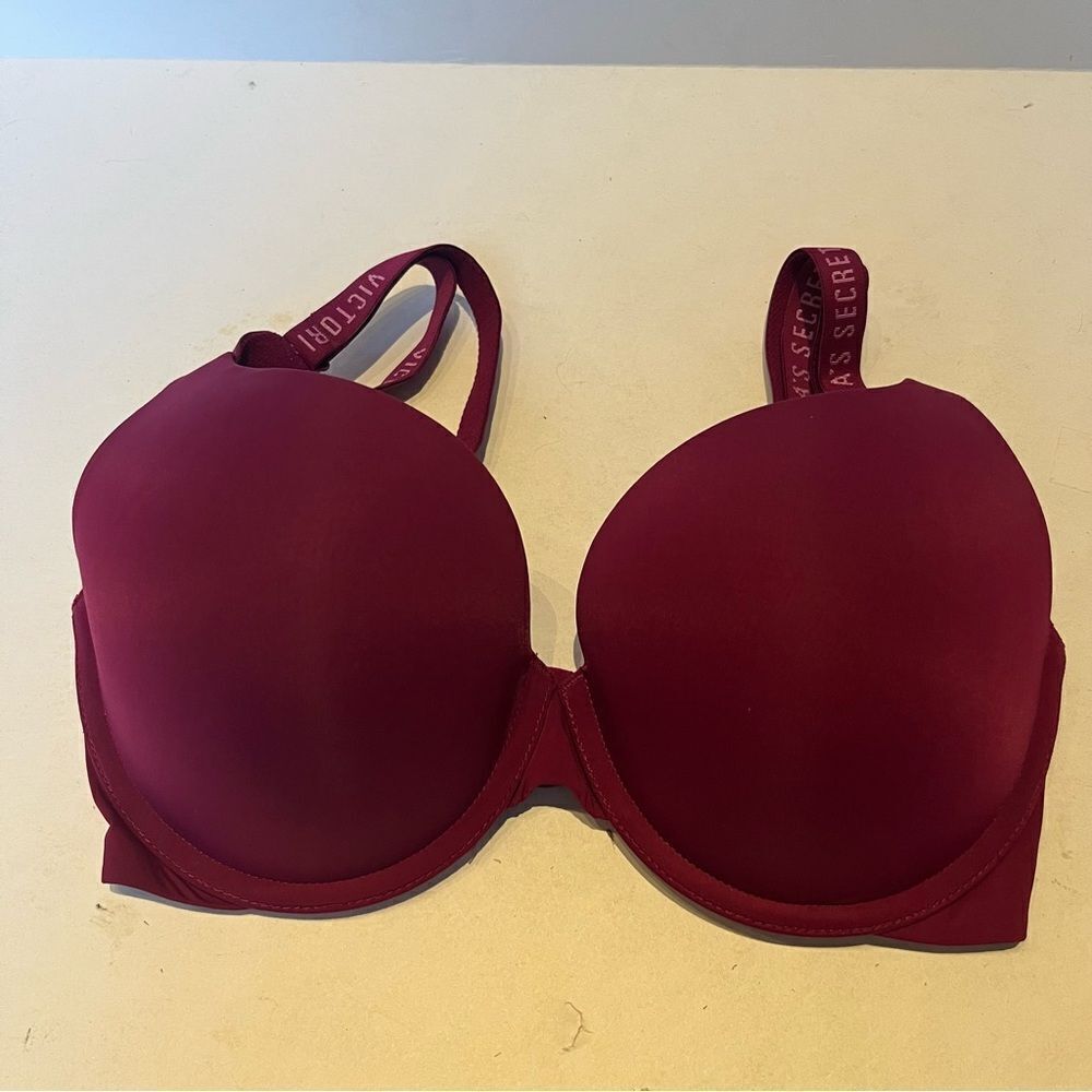 Victoria's Secret T-shirt Push-up Full Coverage Bra Cranberry Size 32DD